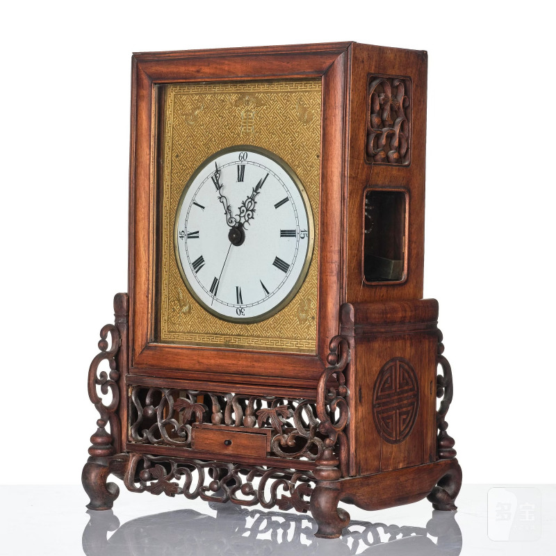 A Chinese hardwood Mantel Clock, - 图2